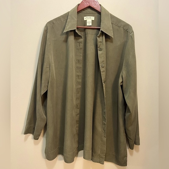 Eddie Bauer Tops - Eddie Bauer XXL Women’s Tall Button Down Forest Green Tencel Layering Top